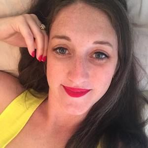 Meet your Posher, Carly